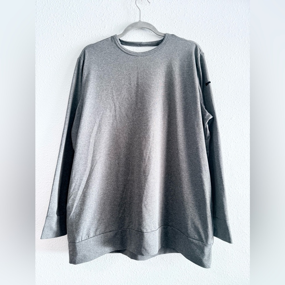 Nike Dry Training Long Sleeve Open Back Tunic Top with Pockets Size L